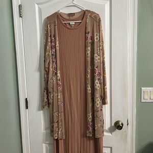 A New Day XXL Sleeveless Peach Maxi Dress w/one side slit. 3X Rag doll Kimono